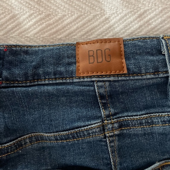 BDG Urban Outfitters pin up high rise jean shorts - Picture 5 of 6